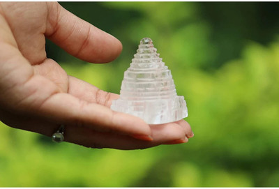 BUY N RELAX Shree/Shri Yantra (Sphatik)for Diwali Pooja , Wealth, Prosperity and Success Crystal Yantra(Pack of 1)