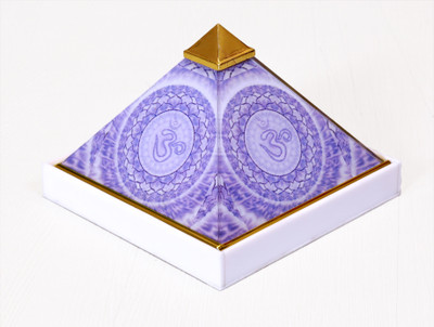 

Pyramid Yantra Plastic Yantra