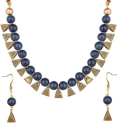 Urbanela necklace outlet