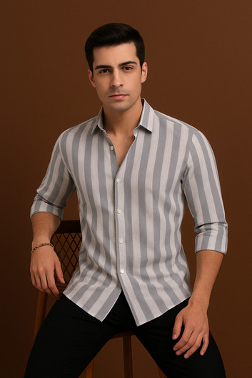 METRONAUT Men Regular Fit Striped Spread Collar Formal Shirt