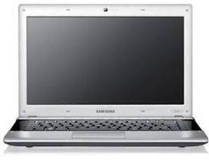 samsung rv411 a01in laptop 1st gen pdc 3gb 500gb win7 hb