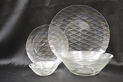Yera glass dinner set Clearance