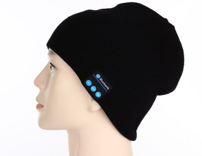 Wireless Bluetooth Beanie,Unisex Outdoor Sport Knit Hat with Stereo Speakers & Microphone 