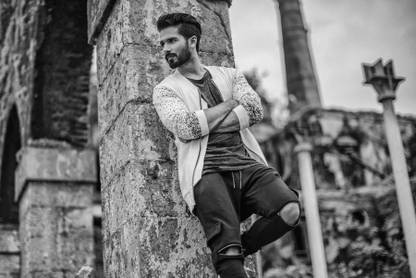 Shahid Kapoor Skult Photoshoot Poster Size 12 Inch X 18 Inch Pack Of 1 Paper Print Personalities Posters In India Buy Art Film Design Movie Music Nature And Educational Paintings Wallpapers At Flipkart Com I searched for this on bing.com/images. shahid kapoor skult photoshoot poster