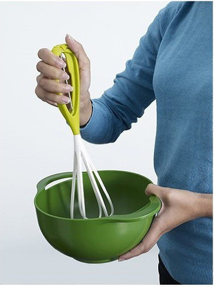 mechanical hand mixer