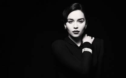 Celebrity Emilia Clarke Actresses United Kingdom Brunette Actress Black & White Face HD Wall Poster Paper Print - Personalities posters in India - Buy art, film, design, movie, music, nature and educational Celebrity Emilia Clarke Actresses United Kingdom Brunette Actress Black & White Face HD Wall Poster Paper Print - Personalities posters in India - Buy art, film, design, movie, music, nature and educational