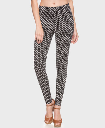 patterned compression leggings