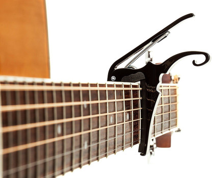Fender phoenix guitar capo Outlet