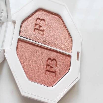 Fenty Beauty By Rihanna Killawatt Freestyle Highlighter Girl Next Door Chic Phreak Highlighter Price In India Buy Fenty Beauty By Rihanna Killawatt Freestyle Highlighter Girl Next Door Chic Phreak Highlighter Online In India