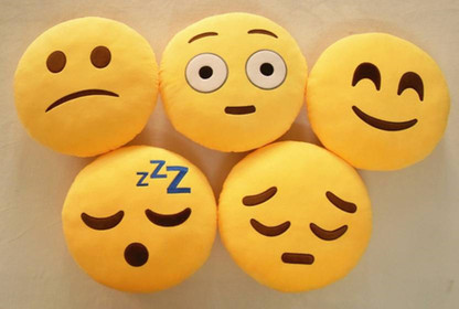 emoji wala pillow