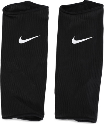 nike shin guards flipkart
