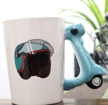 NEW BONE CHINA CLASSIC SCOOTER  PICTURE MUG COLOURFUL WITH 3X SCOOTERS 