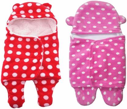 Littlefly Polka Single Hooded Baby Blanket Buy Littlefly Polka Single Hooded Baby Blanket Online At Best Price In India Flipkart Com