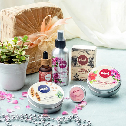 vilvah rose water price