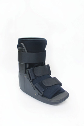 tynor walker boot