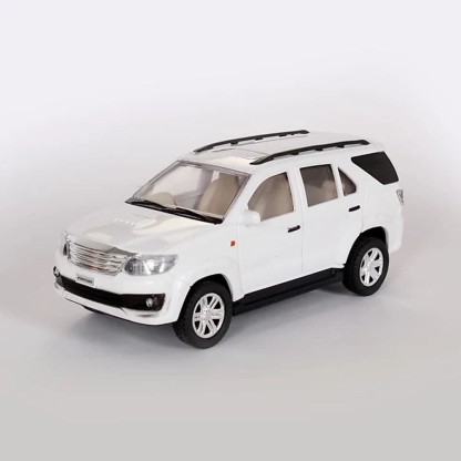 fortuner toy car