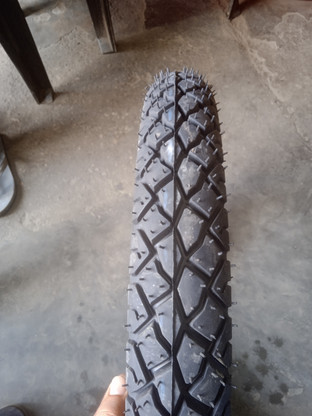 splendor tire price