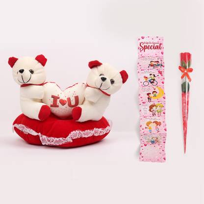 Kiddie Castle I Love You Couple Teddy on Heart With Greeting ...