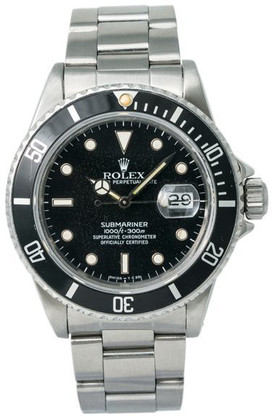 Pre-Owned Rolex Submariner 16800 Watch 