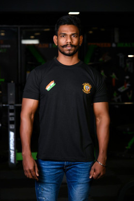 commando t shirt black