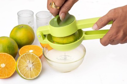 Manual Juicer,Vsweet Citrus Lemon Orange Hand Squeezer with Built-in Measuring Cup and Grater Anti-Slip Reamer Extraction Egg Separator,12-Ounce Capacity Green 