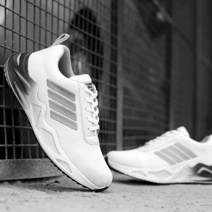kraasa white sneakers low top