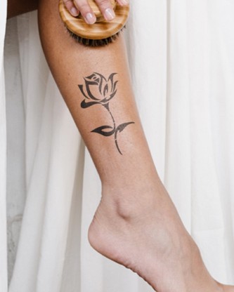 small anchor henna tattoo design on wrist  EntertainmentMesh