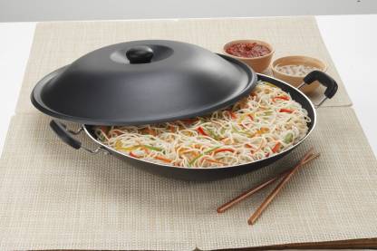 Elite Black Beauty Chinese Wok Fry Pan 37 cm diameter with Lid 0 L capacity