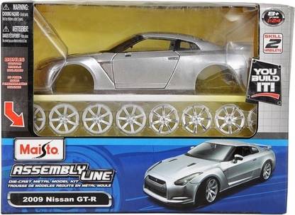 Maisto 2009 Nissan GT-R Assembly Line - 2009 Nissan GT-R Assembly