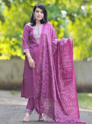 Klosia Women Kurta Pant Dupatta Set