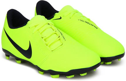 nivia marker football shoes