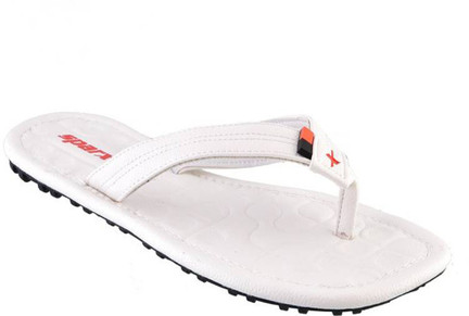 sparx white chappal