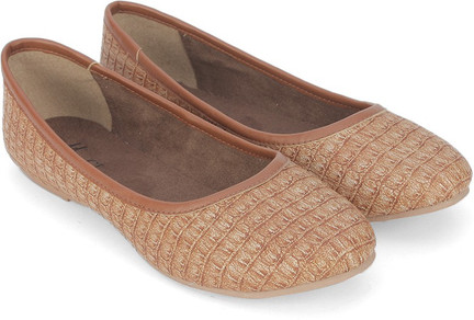 clarks idyllic pump stone