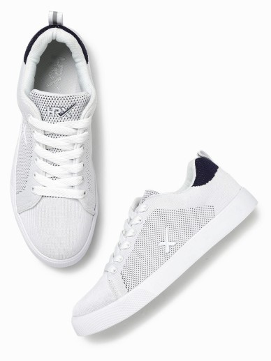 hrx white pro sneakers