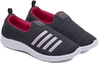 clarks idyllic pump stone