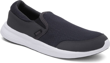 puma men's jedi slip on idp sneakers
