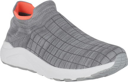 puma men's jedi slip on idp sneakers