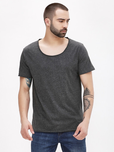 Men Round Neck White T-Shirt 