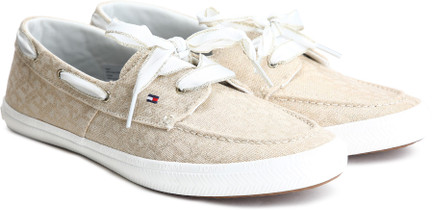 tommy hilfiger belly shoes