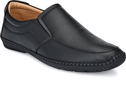 MACTREE Slip On For Men - Buy MACTREE 