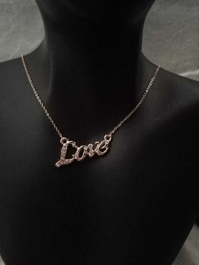 Jewels Seventeen Member DK Name Pendant 