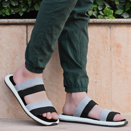 slippers on kurta pajama