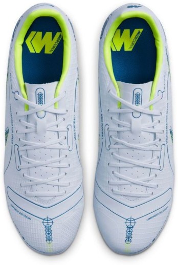 nike panelled tessen running shoes