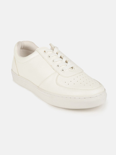 highlander white sneakers amazon