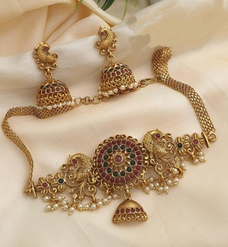 How to Choose Matching Jewellery For Sarees - Complete Guide
