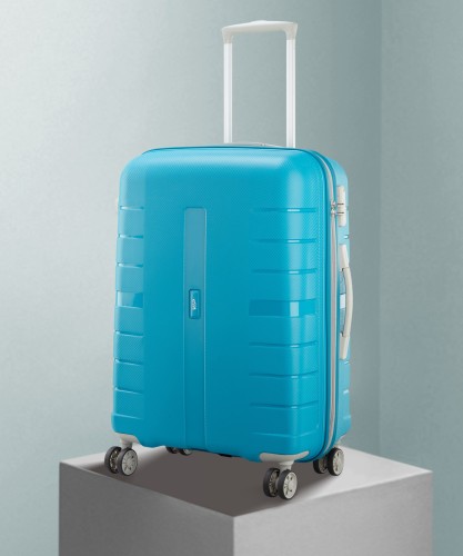 VIP Bags - Meet the new VIP Como. A new-age soft trolley that is a great  combination of style and great performance. In two exciting colours. Check  one out today. #Como #Newarrivals #