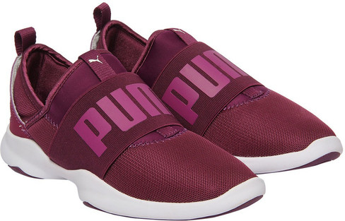 red puma dare sneakers