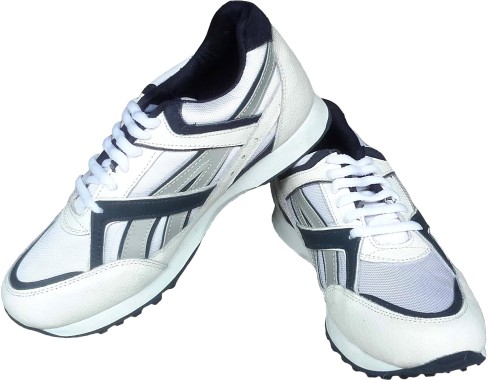 ess running shoes price