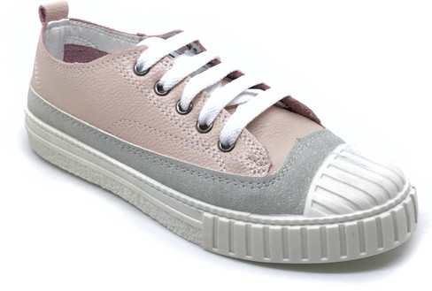 flipkart sneakers for womens
