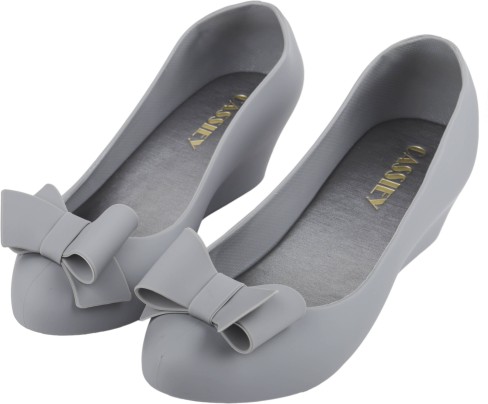Irsoe Women Grey Wedges Reviews: Latest 